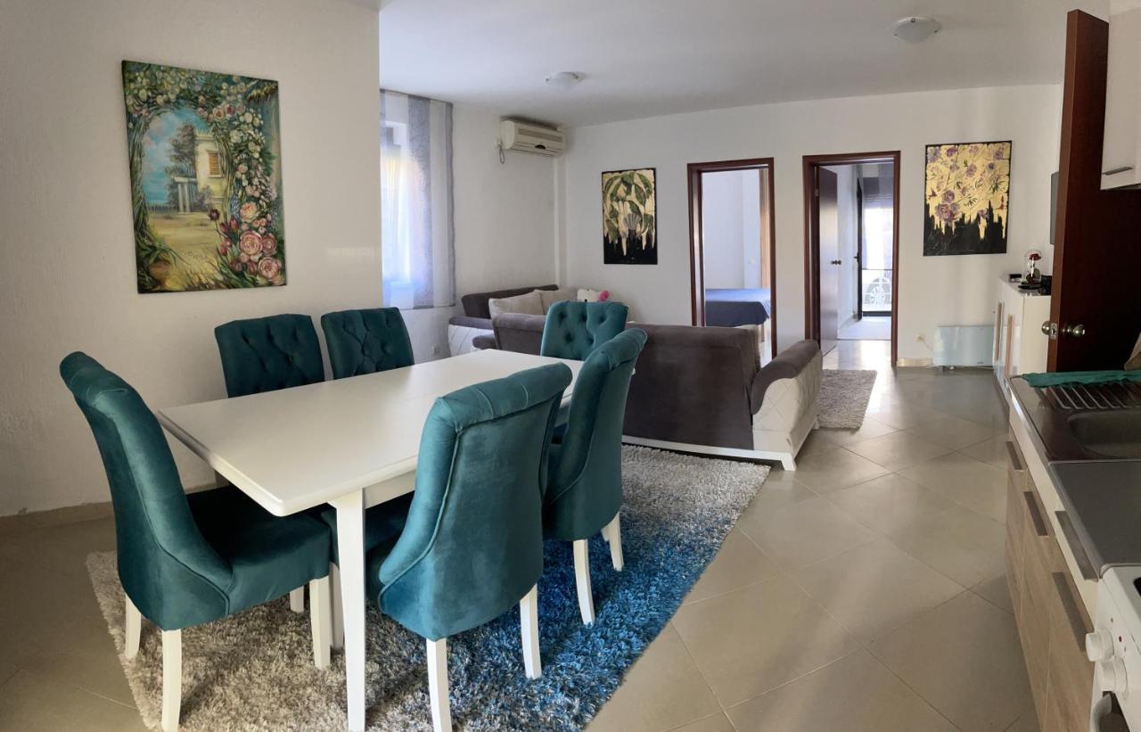 Celuga 3 Bedroom Apartment With Pool מראה חיצוני תמונה