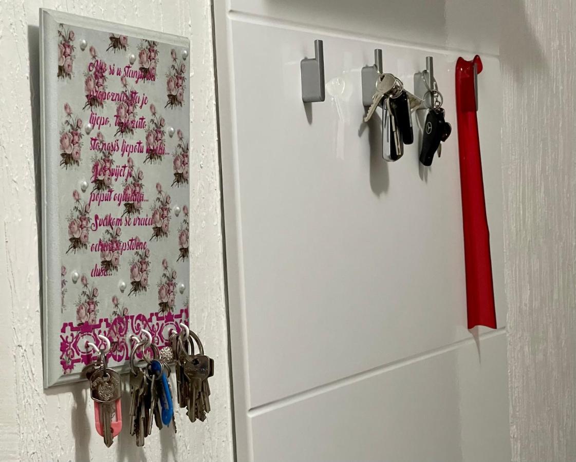 Celuga 3 Bedroom Apartment With Pool מראה חיצוני תמונה