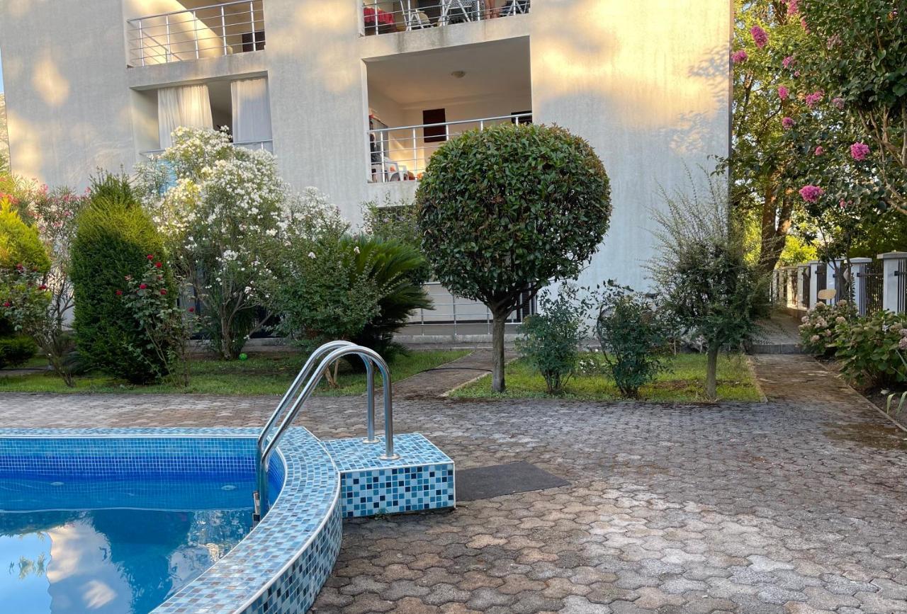 Celuga 3 Bedroom Apartment With Pool מראה חיצוני תמונה